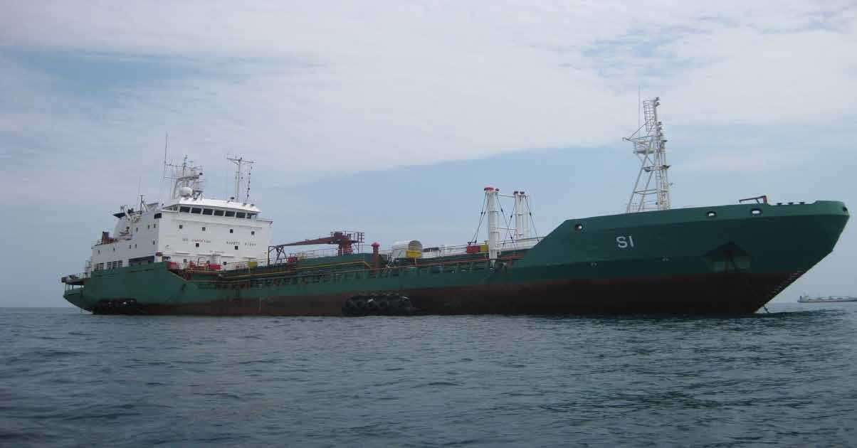 Hargis tanker MT SI at sea